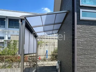 本体色 シャイングレー 屋根色 クリアマット 前面パネル