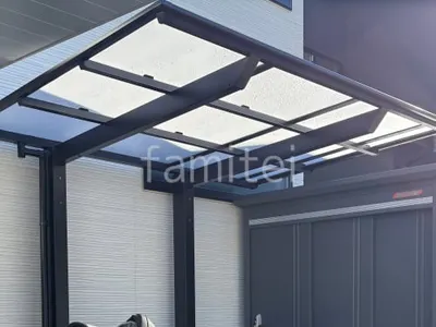 本体色 ブラック 屋根色 クリアマット