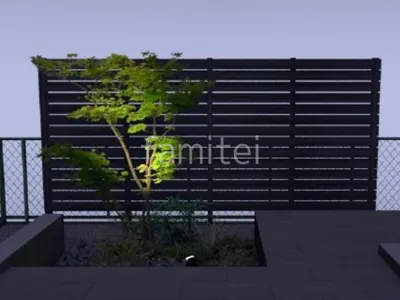 目隠しフェンス