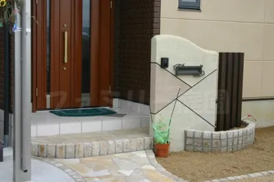 デザイン門柱　角柱