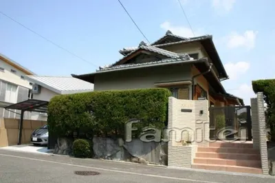 植栽撤去　アプローチタイル貼り