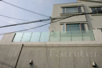 ガラスフェンス