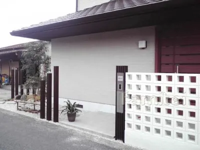 機能門柱　アクセントブロック塀