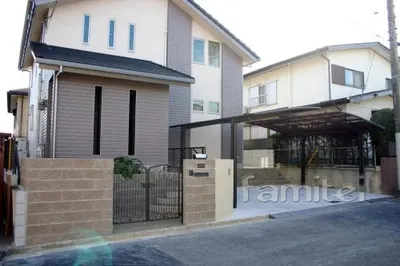 セミクローズ外構