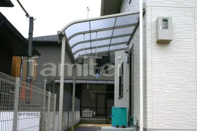 ベランダ竿掛け　新日軽　ファインテラス屋根1F