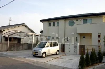 セミクローズ外構