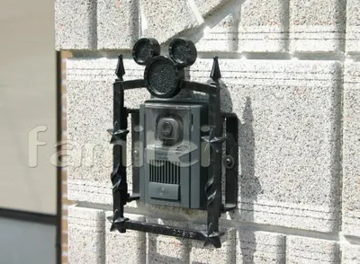 インターホンカバー:台座飾り　ミッキーA型