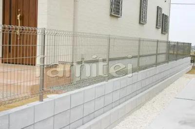 メッシュフェンス境界塀