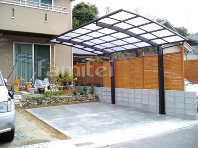 カーポート　YKKレイナポート1台