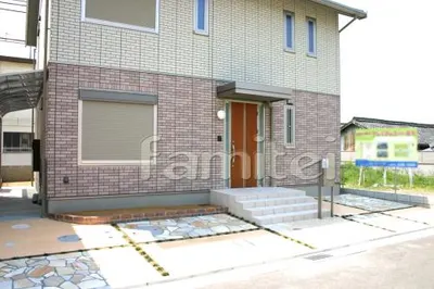 床:乱貼り　草目地デザイン