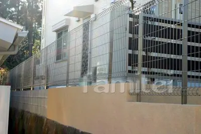 境界メッシュフェンス塀