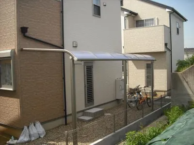 ベランダ屋根　レギュラーテラス1F