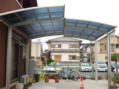 カーポート　YKKレイナポート2台　特殊納め　