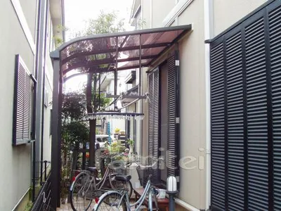 YKK　ヴェクターテラス屋根1F