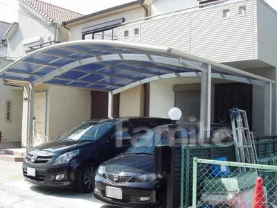 カーポート　YKK　レイナポート2台