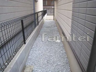 防犯砂利敷き　バラス砕石