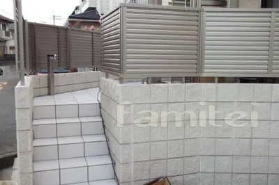 目隠しフェンス塀 TOEXプリレオR9型(プレスタ8型)