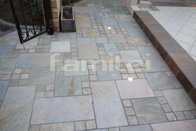 床　石貼り　石英岩方形貼り