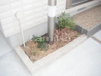 花壇 ピンコロ石