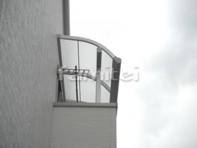 ベランダ屋根 三協メニーウェルテラス2階 物干し