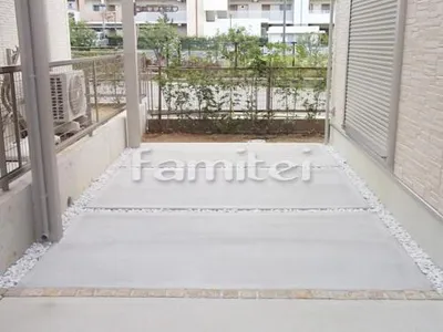 車庫ガレージ　土間コンクリート