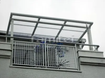 ベランダ物干し　レギュラーテラス屋根2階　