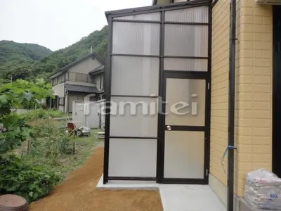 波板テラス囲いヤード 三協オイトック