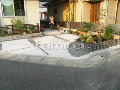 土間コンクリート 砂利目地+ピンコロライン