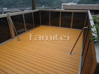 ウッドデッキ