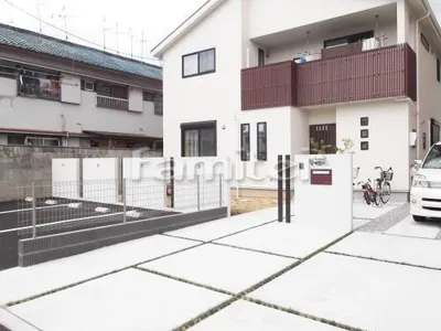 アプローチ 土間コンクリート 草目地