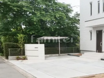 新築オープン外構　車庫コンクリート仕上げ