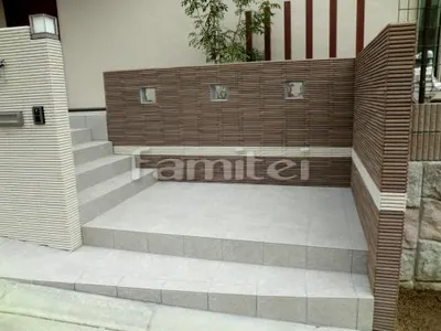 アプローチ階段 タイル貼り