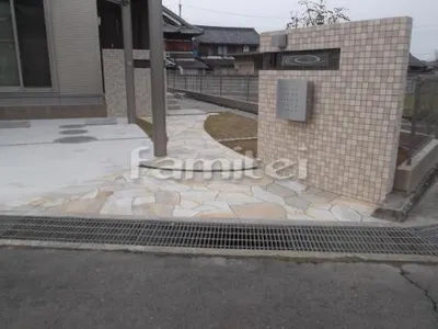 門まわり アプローチ 乱形石貼り