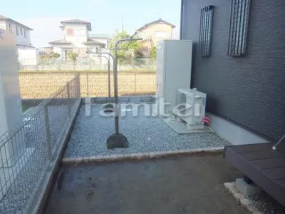 洗濯干し場 防犯砂利 バラス砕石敷き 見切り ピンコロ石