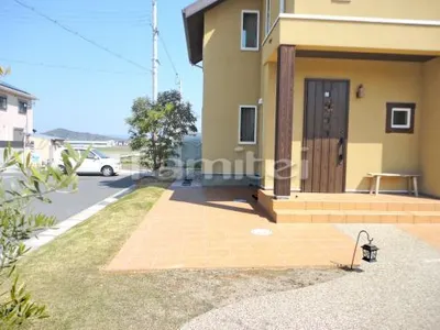 玄関まわりリフォーム 床タイル貼り INAXイナックス マルモアート300角 MA-15 LIXILリクシル