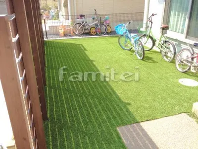 お庭リフォーム 本物そっくり人工芝 防草シート加工