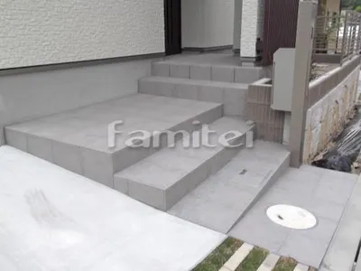 玄関アプローチ階段 床タイル貼り INAXイナックス アンビストレート300角 AS-11 LIXILリクシル