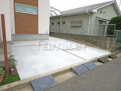 駐車場ガレージ床 土間コンクリート 錆砂利目地