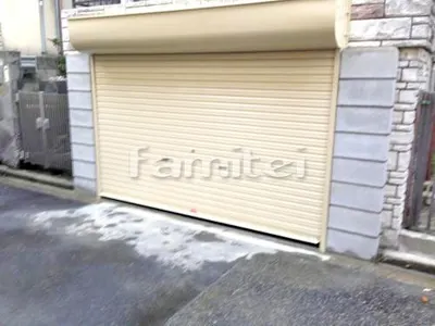 駐車場ガレージ 大和シャッター 手動式 袖壁 化粧ブロック積み