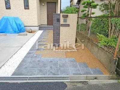 玄関まわり アプローチ 門柱 照明 表札 ポスト 花壇  植栽