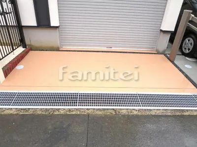 駐車場前 カラーコンクリート 溝蓋(みぞふた) 片岡産業 グレーチング サウンドルース(騒音防止用パッキンゴム付き)