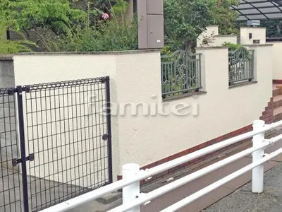 目隠し塀 塗り壁 吹付塗装 塗り替え