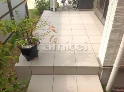 タイルデッキ INAXイナックス 300角 LIXILリクシル 階段ステップ1段