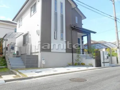 新築モダン 高台セミクローズ外構