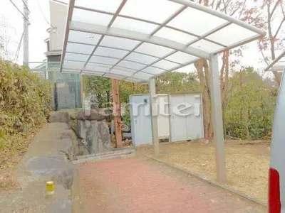 駐車場屋根 YKKAP レイナポートグラン 1台用(単棟) R型アール屋根