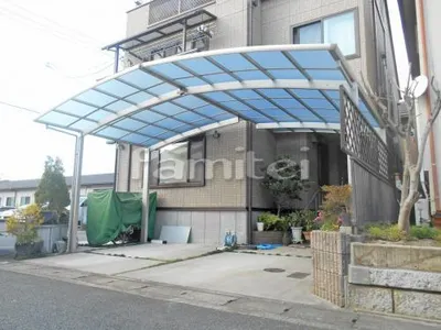 カーポート YKKAP レイナポートグラン 横2台用(ワイド ツイン) R型アール屋根 M合掌 奥行き違い