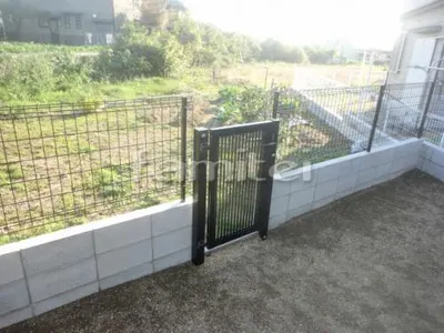 勝手口門扉 LIXILリクシル プレスタ2型 06-10 片開き 境界フェンス塀 ハイグリッドフェンスUF8型 TOEXトエックス コンクリートブロック