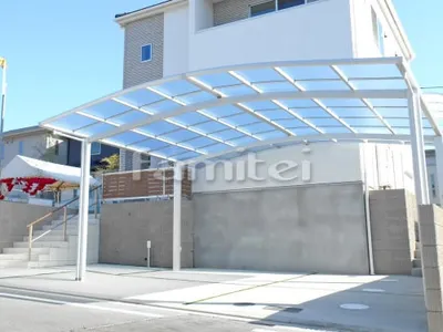 ガレージまわり 駐車場屋根 土間コンクリート