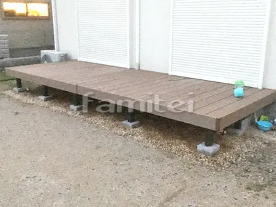 人工木材ウッドデッキ LIXILリクシル 樹ら楽ステージ(きらら) 樹脂 TOEXトエックス