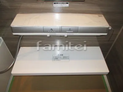 洗い場カウンター プッシュ水栓